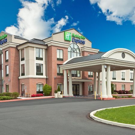 Holiday Inn Express And Suites Quakertown - Allentown Area By Ihg Exterior foto